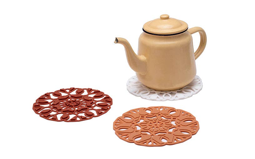 TriveTile - 3 in 1 Split Trivet : Tan