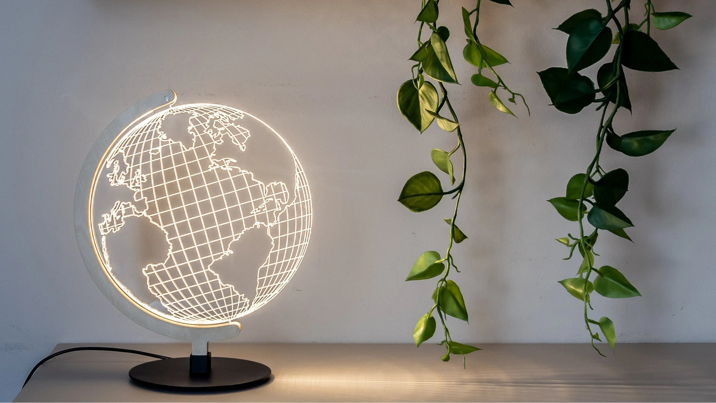 GLOBE Lamp - Black base