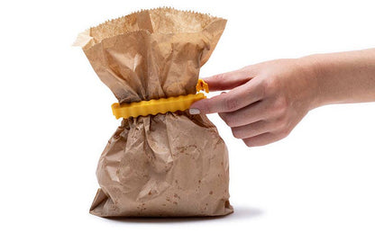 Fries Clips - 12 Bag Clips in a Magnetic Box