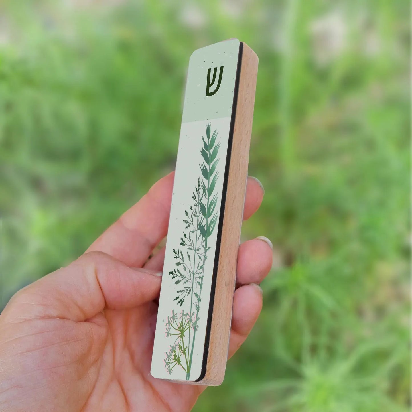 Modern Wooden Mezuzah Case – Green